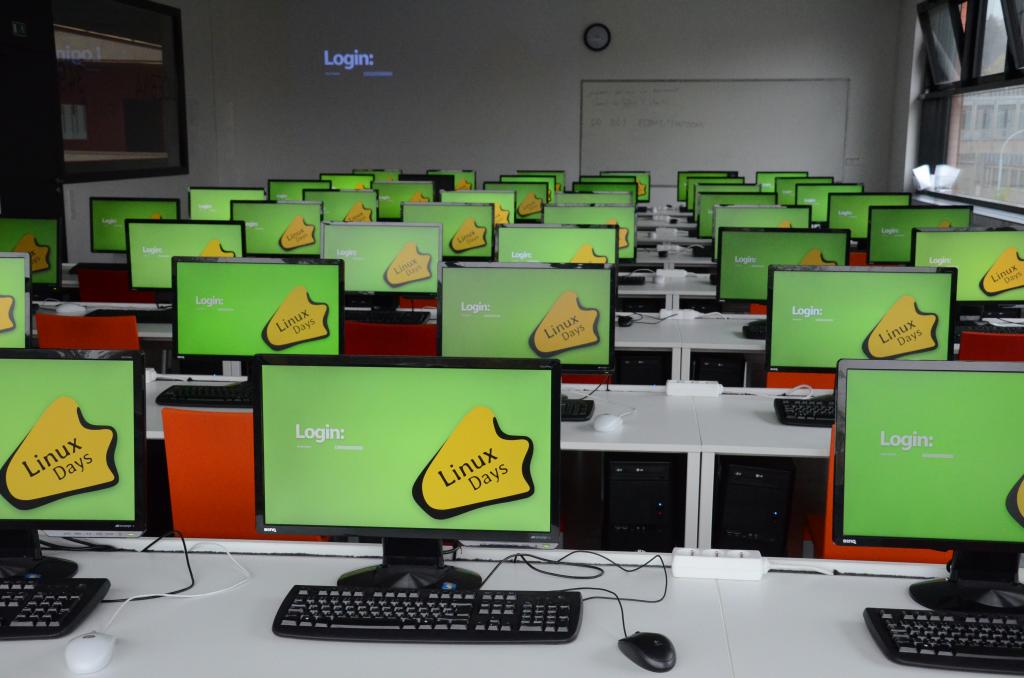 The university uses Gentoo Linux!